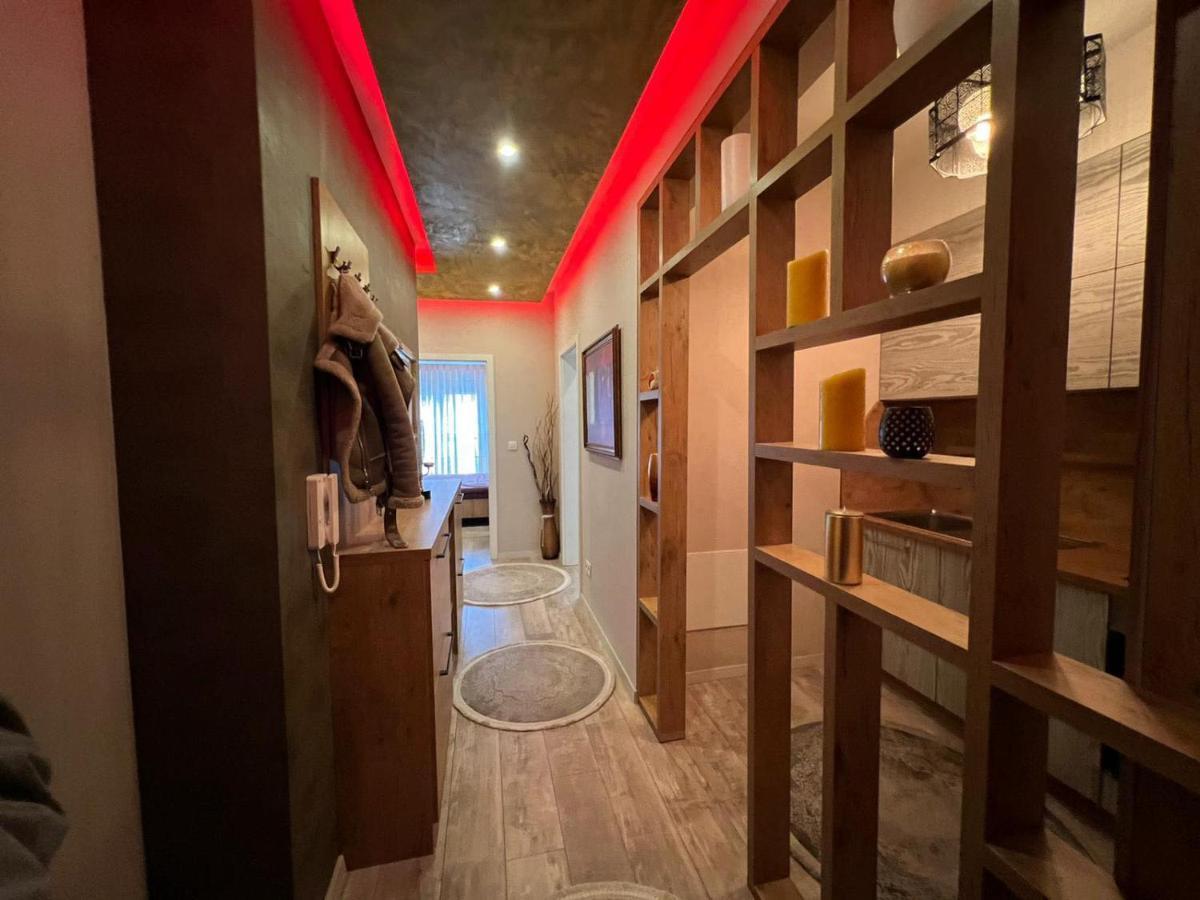 Luxurious Apartment With City View 프리슈티나 외부 사진